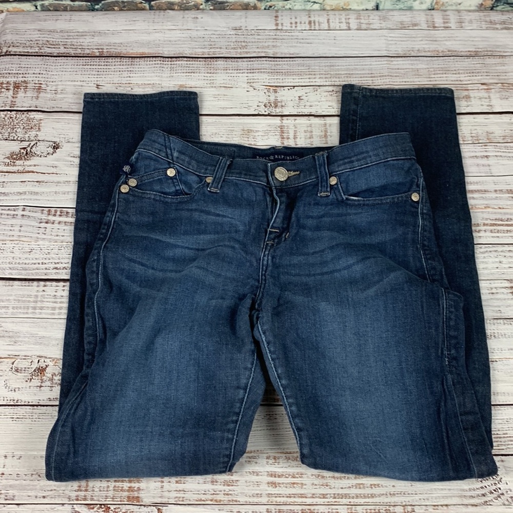 Rock and republic Berlin straight leg blue jeans size 8 - Picture 2 of 15